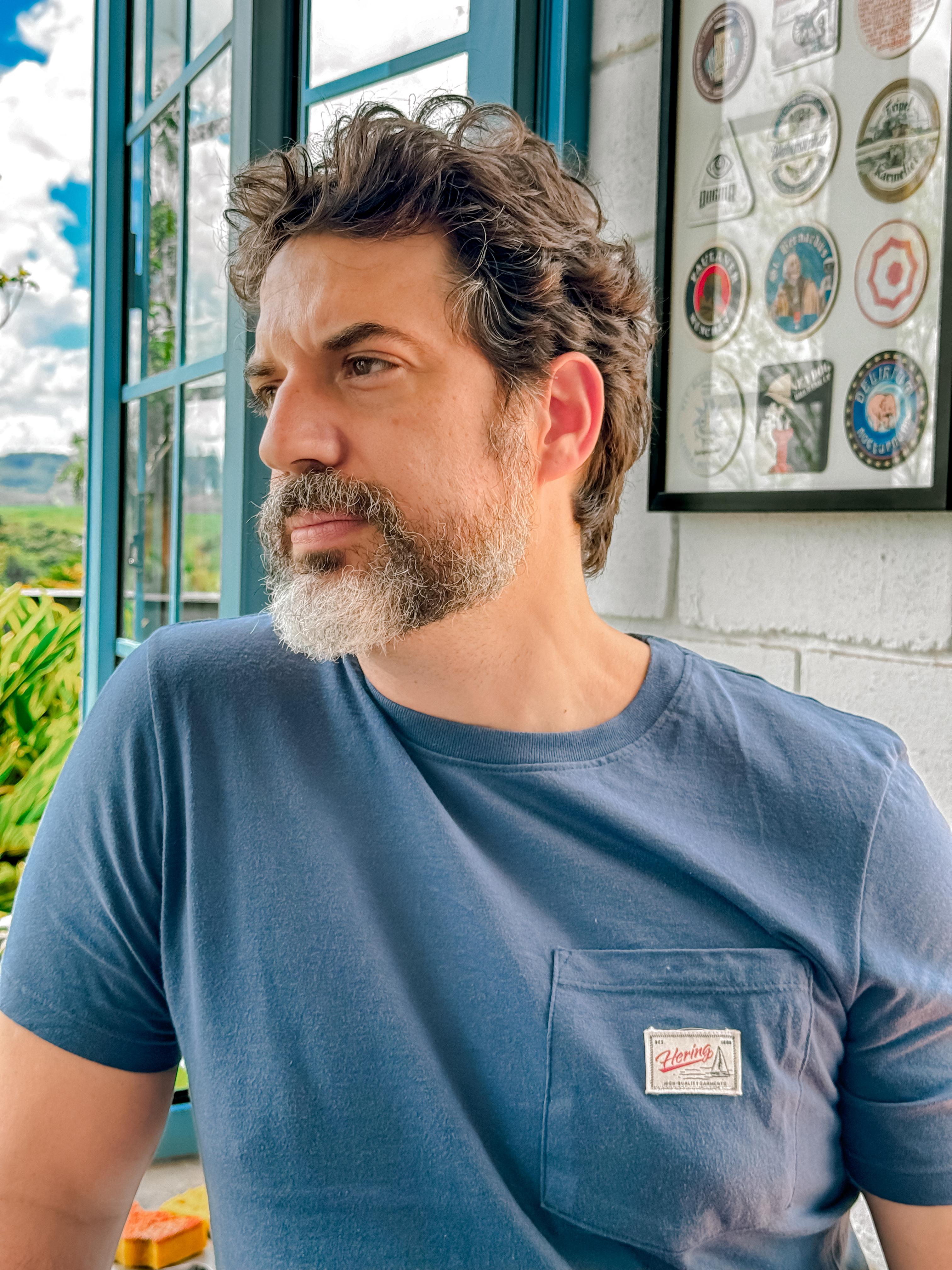 Rafael Neaime, creative strategist and Meta Ads consultant
